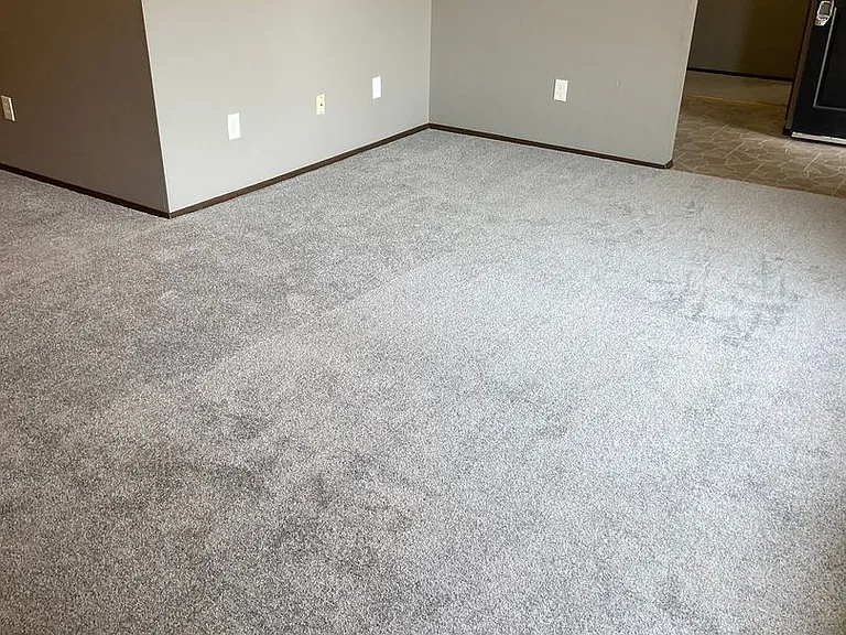 1335 Woodglen St NE — Photo 13