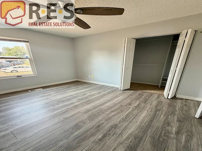 4691 Newton Dr — Photo 5