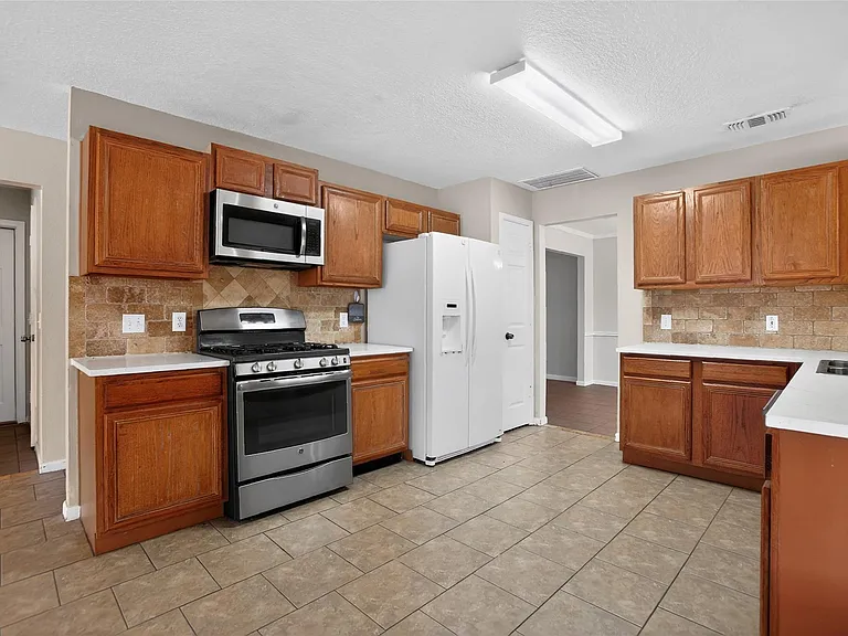 20615 Valley Wells Dr — Photo 13