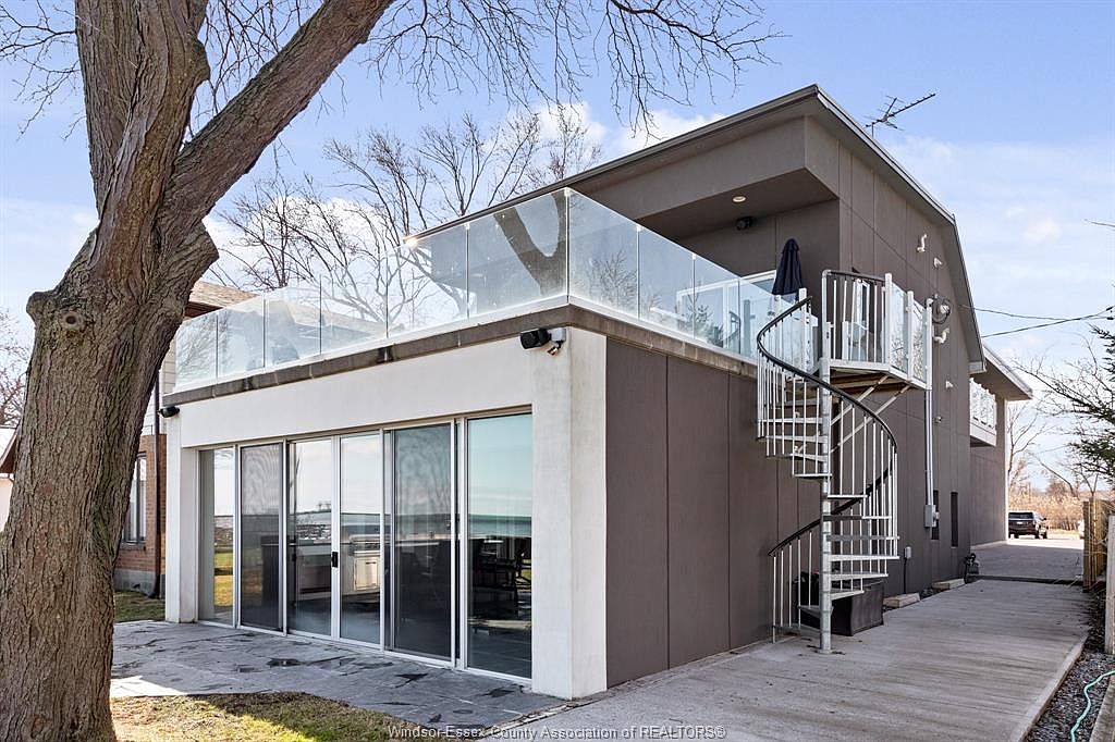 1674 Caille Ave, Lakeshore, ON N0R 1A0 MLS 23023871 Zillow