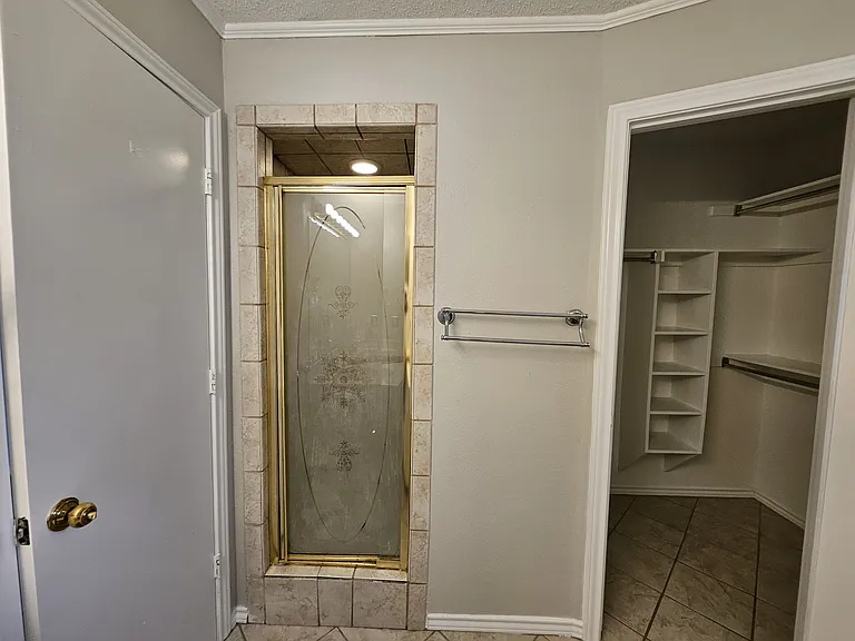 517 Vicki Ln — Photo 13