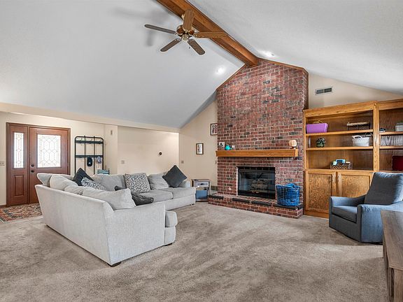 4th image of 8420 Hawk Spring Hl