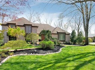 1660 Van Buren Dr, North Brunswick, NJ 08902