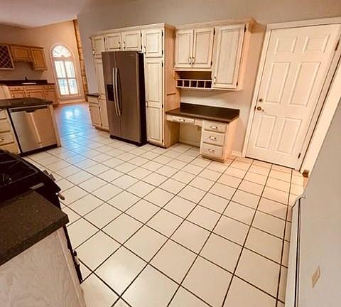 4th image of 500 Frazier Ave #46d6cqqt1