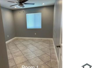 330 Roselawn Ave, Modesto, CA 95351