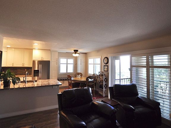 4th image of 2556 Avenida Del Vis APT 101