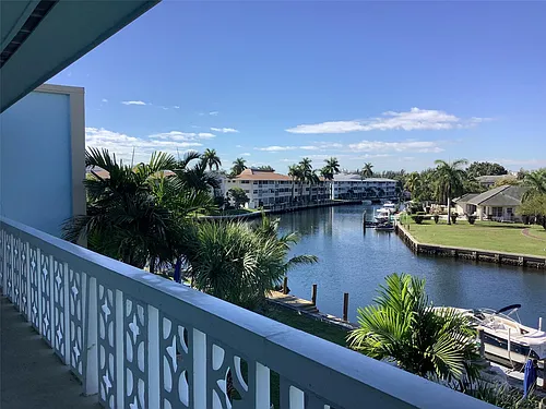 455 Golden Isles Dr #307 Photo 1