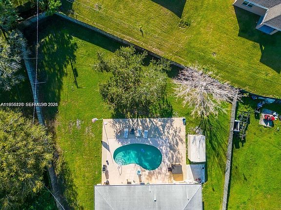 4th image of 714 NE Lanfair St