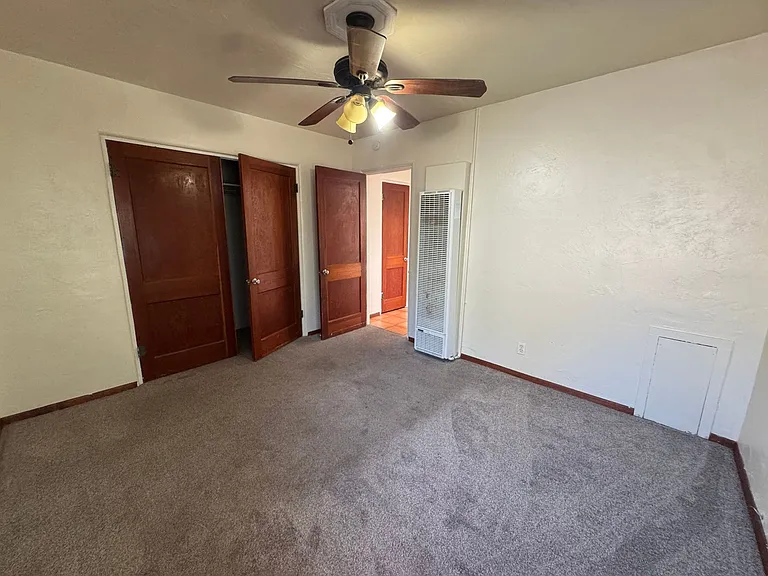 2734 Graceland Dr NE — Photo 13