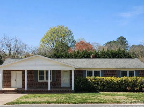 3361 S Us Highway 321, Newton, NC 28658