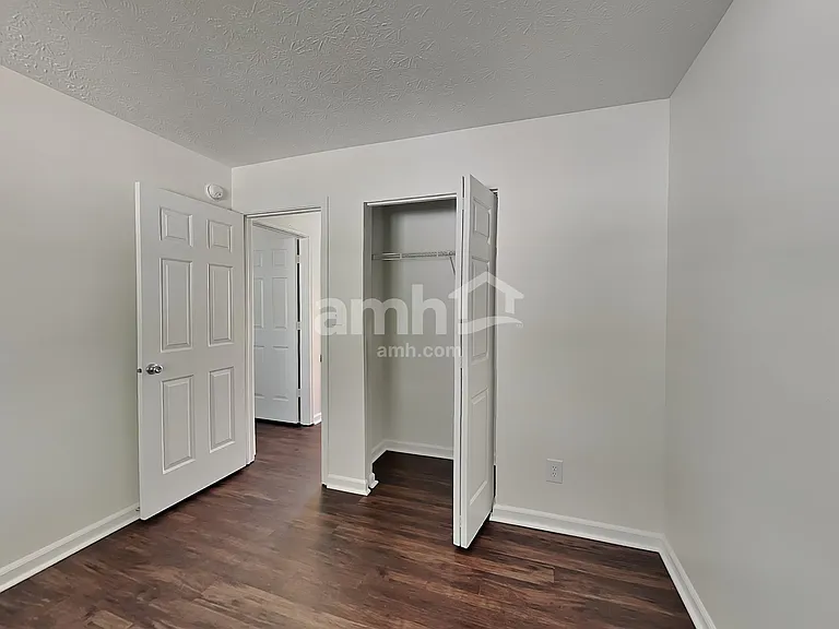 5223 Waterton Lakes Dr — Photo 12