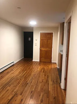 Rented by Standard Living Realty Inc | media 20