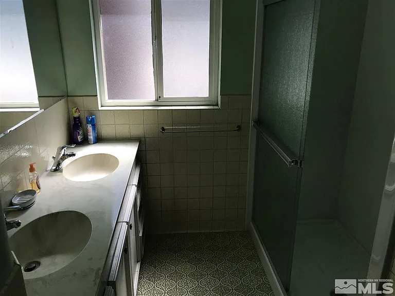 1467 Hillside Dr #1 — Photo 7