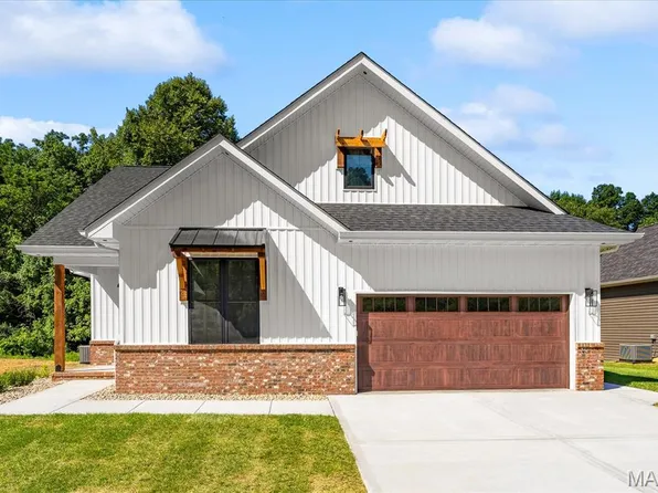 1014 Otter Lake Ln, Caseyville, IL 62232