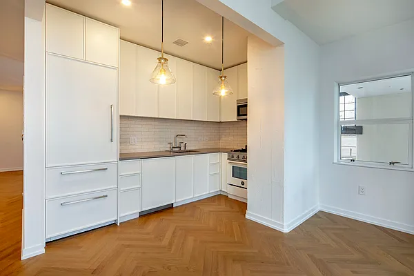 Rented by Compass | media 13