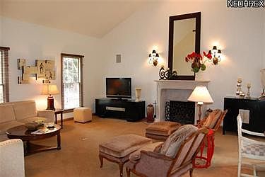 5th image of 7600 N Mannheim Ct