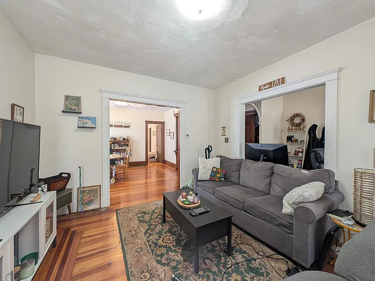 16 Central Rd #2 — Photo 11
