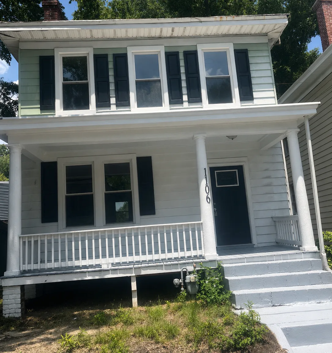 3 bed, 1.5 bath, 1232 sqft, $1,875 — Photo 1