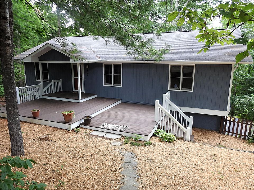 102 Daybreak Lane
