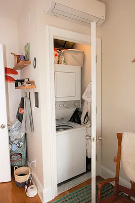 Rented by R New York | media 22