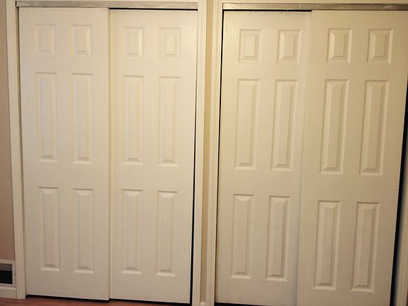 closet in Bedroom w/3/4 bath