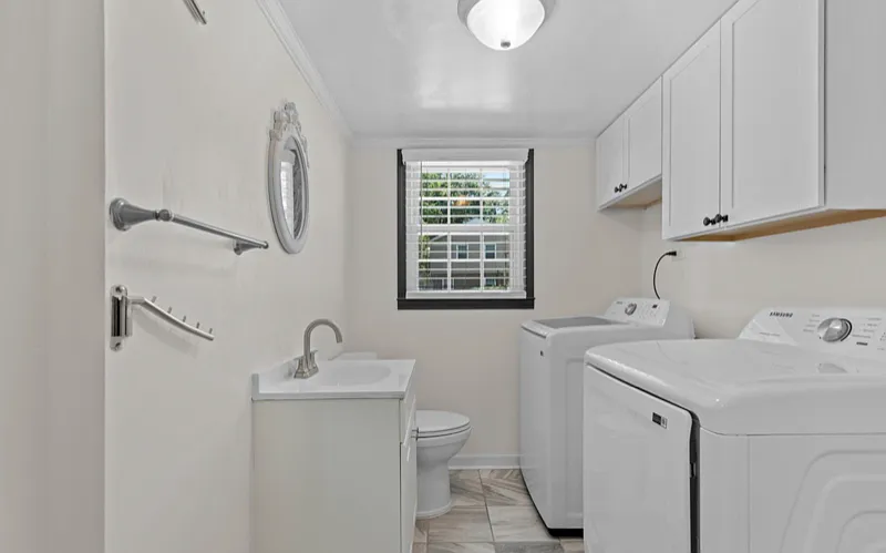3 bed, 1.5 bath, 2137 sqft, $2,400 — Photo 4