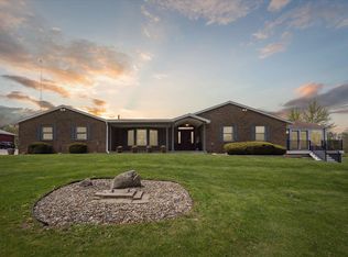 63777 Oak Rd, South Bend, IN 46614