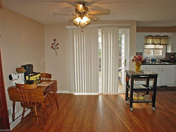 5th image of 119 Marie Ave