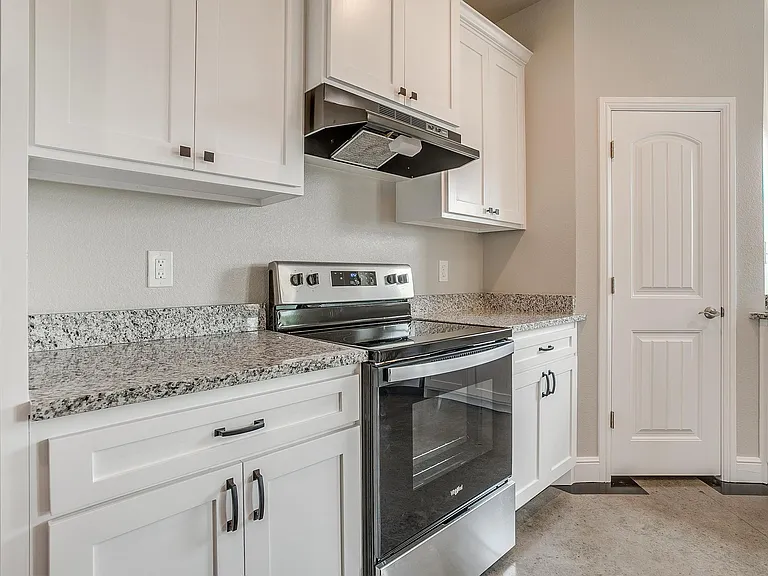 10A Frost Ln #10A — Photo 6