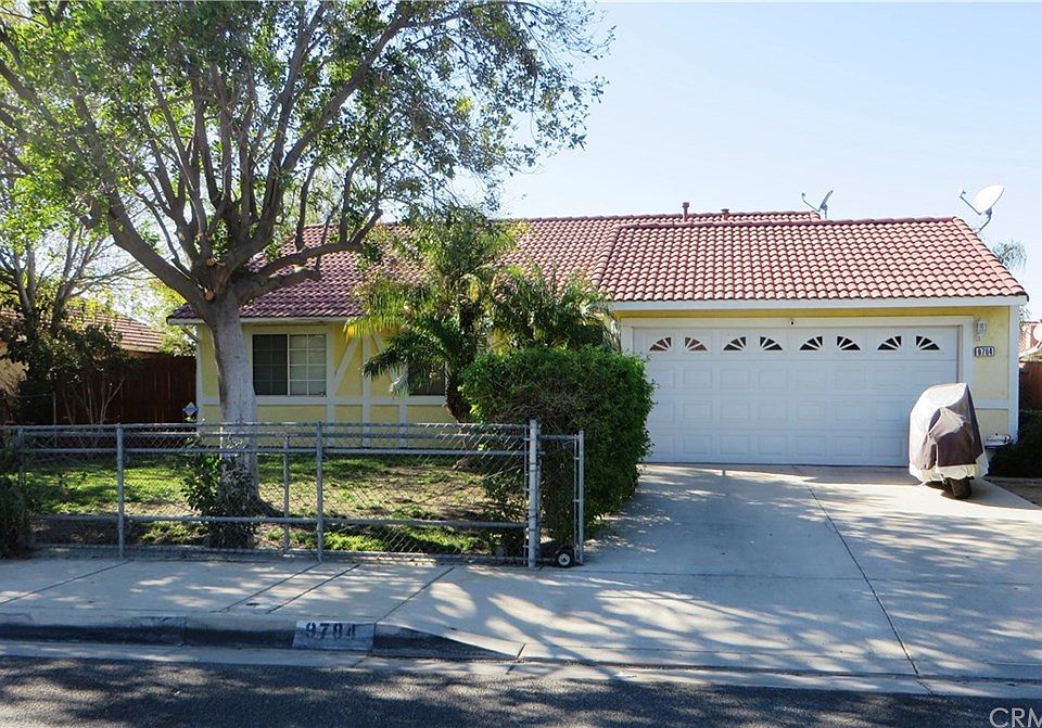 1st image of 9784 Sandalwood Ave