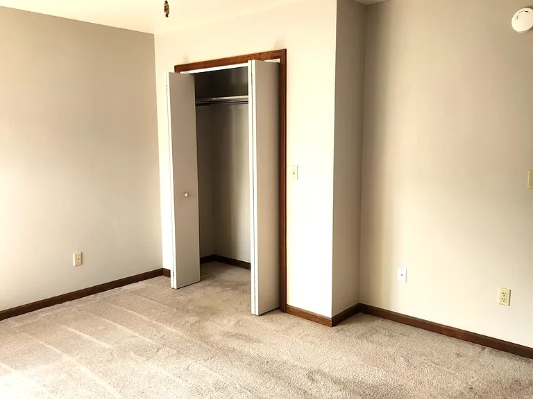 103 Glovers Ln — Photo 10
