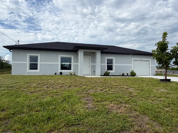 1409 NE 23rd St, Cape Coral, FL 33909