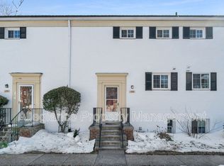 1726 Preston Rd, Alexandria, VA 22302