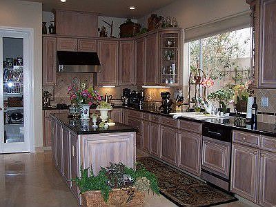 Kitchen with Viking hood