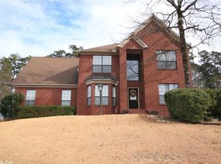 1028 River Oaks, Benton, AR 72019