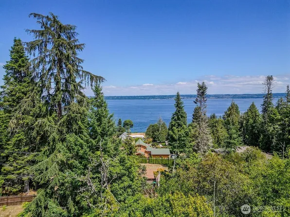 23065 Jefferson Point Road NE, Kingston, WA 98346