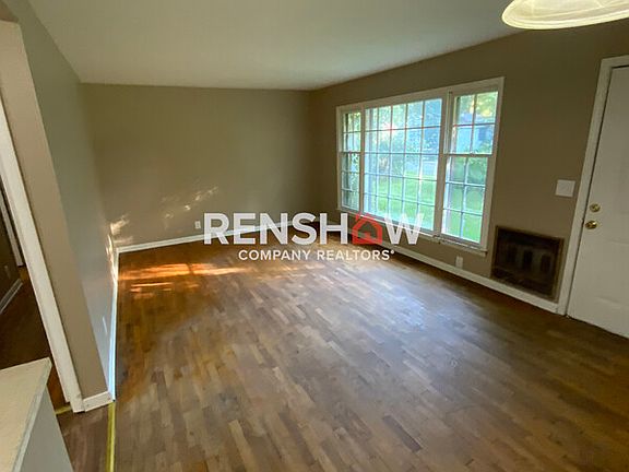 4th image of 691 Bridgeman St