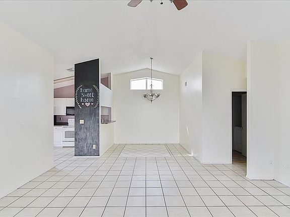 3rd image of 13346 Laraway Dr