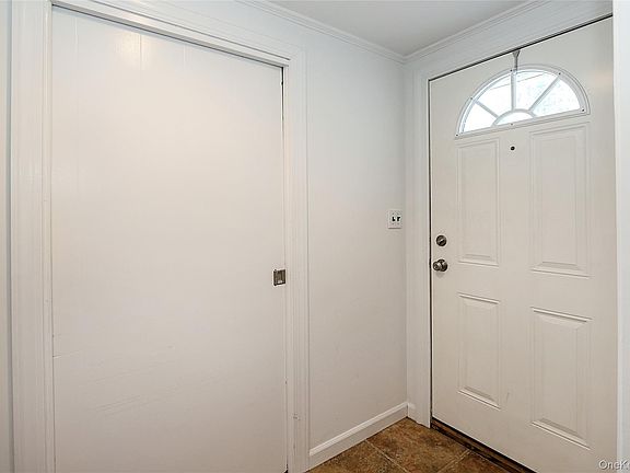 4th image of 12 Ronan Road