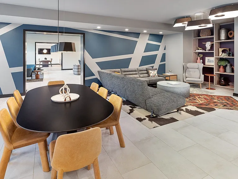 Our resident lounge is complete with lounge seating and ample entertainment options.