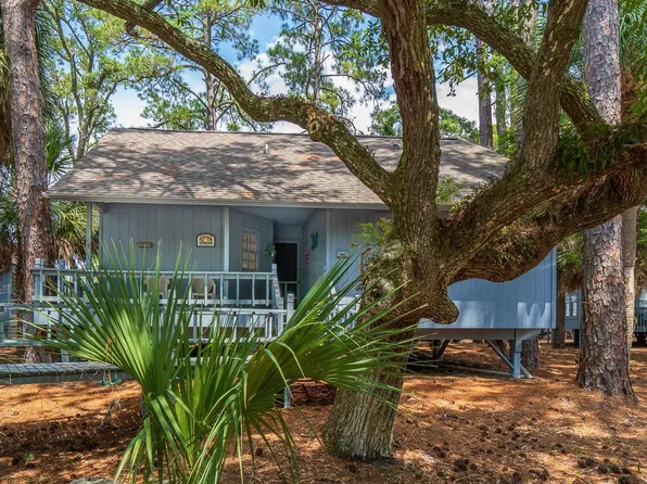 206 Sea Cloud Cir, Edisto Island, SC 29438