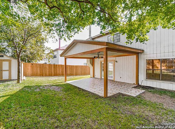 4th image of 7807 Coral Elm Dr