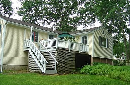 4th image of 38 Sherwood Dr