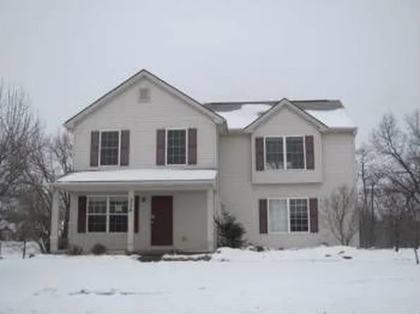 326 Sweet Briar Rdg, Linden, MI 48451