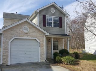 7049 Jeffreys Creek Ln, Raleigh, NC 27616