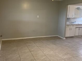 1902 N Highway 95 #D, Little River Academy, TX 76554