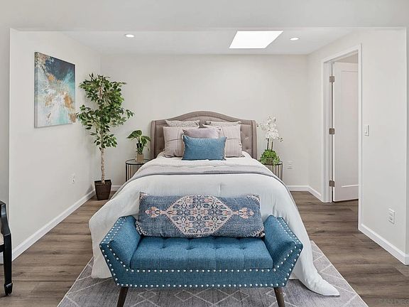5th image of 6474-76 University Ave #1