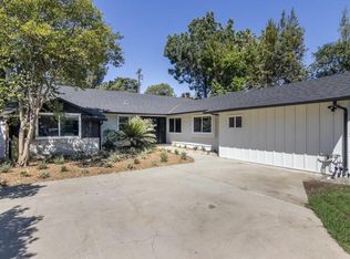 6615 Burnet Ave, Van Nuys, CA 91405