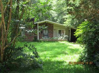 1577 Lowery Ln, Jackson, MS 39209