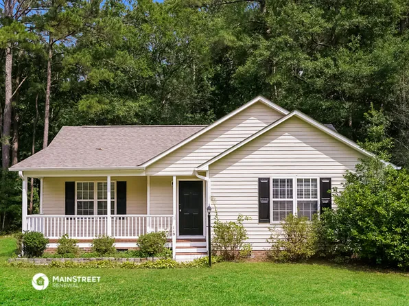 119 Stone Ridge Dr, Smithfield, NC 27577